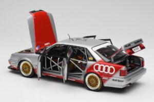 Audi V8 D11 #2 Team Dekra F. Jelinski DTM 1992 Minichamps 1:18 100921002-O メタル - 画像 5/8