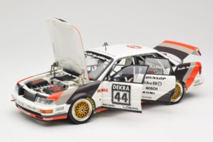 Audi V8 D11 #44 Team SMS H-J. Stuck DTM 1992 Minichamps 1:18 100921044-O メタル - 画像 2/8