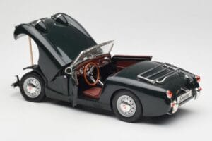 Austin-Healey Sprite Leaf Green Revell 1:18 08837 メタル - 画像 5/8