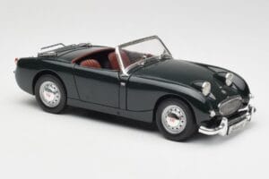 Austin-Healey Sprite Leaf Green Revell 1:18 08837 メタル - 画像 6/8