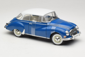 Auto Union 1000 S Coupe ブルー ホワイト Revell 1:18 08909 メタル - 画像 4/6