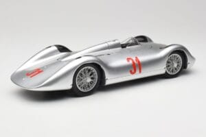 Auto Union Typ C Stromlinie #31 B. Rosemeyer 1937 シルバー Revell 1:18 08436 メタル - 画像 3/8