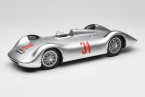 Auto Union Typ C Stromlinie #31 B. Rosemeyer 1937 シルバー Revell 1:18 Auto Union Typ C Stromlinie #31 B. Rosemeyer 1937 シルバー Revell 1:18 08436 メタル