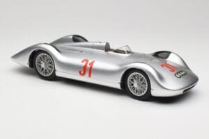 Auto Union Typ C Stromlinie #31 B. Rosemeyer 1937 シルバー Revell 1:18 08436 メタル - 画像 6/8
