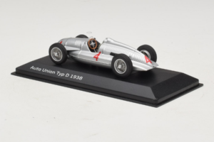 Auto Union Typ D #4 シルバー Minichamps 1:43 5030900703-R1 メタル - 画像 3/4