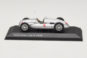 Auto Union Typ D #4 シルバー Minichamps 1:43 5030900703-R1 メタル