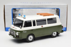 Barkas B1000 ピープルズポリス MCG 1:18 MCG18009 メタル - 画像 6/6