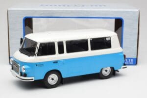 Barkas B1000 ブルー & ホワイト MCG 1:18 MCG18007 メタル - 画像 2/6