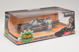 Batmobile バットマン フィギュア付き Metals Diecast 1:24 98259 メタル - 画像 2/3