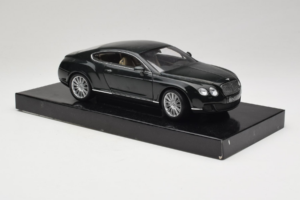 Bentley Continental GT British Racing Green Minichamps 1:18 BL570 メタル - 画像 6/8