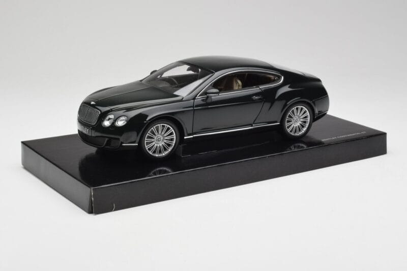 Bentley Continental GT カンブリアン グリーン Minichamps 1:18 103139623 メタル