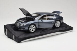 Bentley Continental GT Grey Metallic Minichamps 1:18 100139920 メタル - 画像 2/8