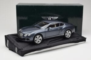 Bentley Continental GT Grey Metallic Minichamps 1:18 100139920 メタル - 画像 8/8