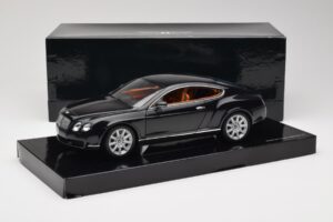 Bentley Continental GT Midnight Emerald Minichamps 1:18 BL389 メタル - 画像 8/8