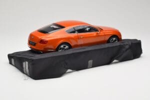Bentley Continental GT Orange Metallic Minichamps 1:18 100139921 メタル - 画像 3/8