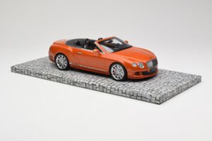 Bentley Continental GT Speed カブリオレ Orange Metallic Minichamps 1:18 107139430 メタル - 画像 4/6