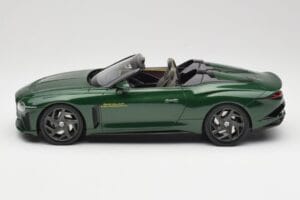 Bentley Mulliner Bacalar Scarab Green TopSpeed 1:18 TS0448 レジン - 画像 3/6