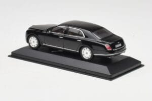 Bentley Mulsanne ブラック Minichamps 1:43 436139900 メタル - 画像 3/4