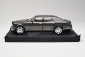 Bentley Mulsanne Brodgar Metallic Minichamps 1:18 BL843 メタル - 画像 4/8