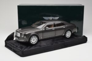 Bentley Mulsanne Brodgar Metallic Minichamps 1:18 BL843 メタル - 画像 8/8