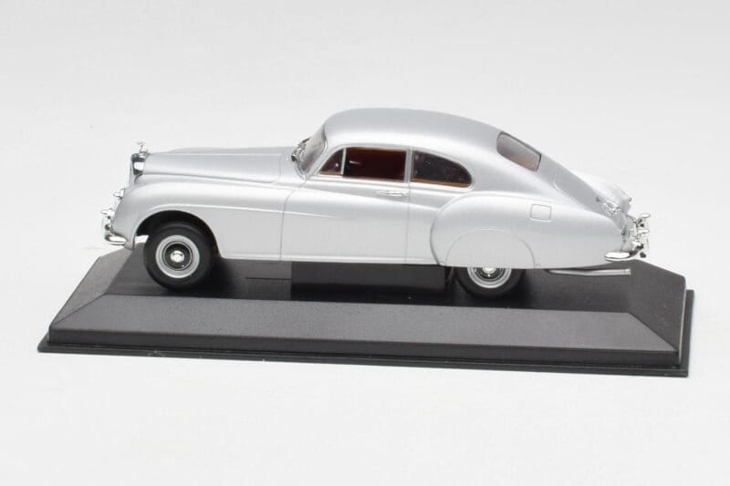 Bentley R-Type Continental シルバー Minichamps 1:43 436139421 メタル