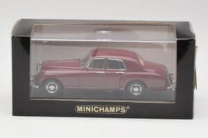 Bentley S1 Continental Flying Spur バーガンディ Minichamps 1:43 436139550 メタル - 画像 4/4