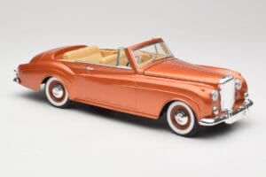 Bentley Type S2 Mulliner カブリオレ Tudor オレンジメタリック Solido 1:18 8007 メタル - 画像 6/8