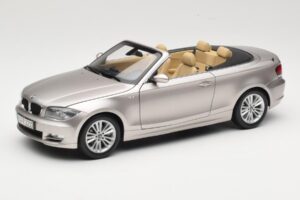 BMW 1 Series E88 カブリオレ Mineral Silver Metallic Kyosho 1:18 80430427020 メタル