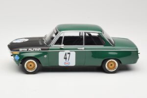 BMW 1600-2 BMW Alpina #47 P. Meyer Internationales ADAC Eifelrennen Nurburgring 1971 Minichamps 1:18 155712647 メタル - 画像 3/6