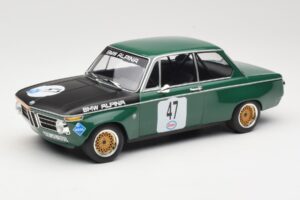 BMW 1600-2 BMW Alpina #47 P. Meyer Internationales ADAC Eifelrennen Nurburgring 1971 Minichamps 1:18 155712647 メタル