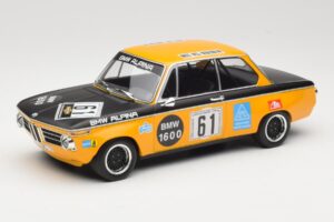BMW 1600-2 BMW Alpina #61 R. Herzog / N. Lauda DNF 6 Hours Nurburgring 1970 Minichamps 1:18 155702661 メタル