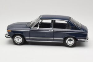 BMW 1600 Touring ブルー Minichamps 1:18 80430145823 メタル - 画像 4/8