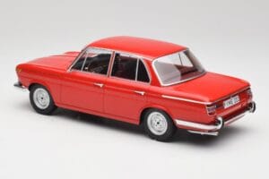 BMW 1800 Ti カーマイン レッド Minichamps 1:18 107024001 メタル - 画像 5/6
