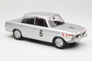 BMW 1800 TiSA #6 J. Munaron / K. Eppelein 24 Hours of Spa 1965 Minichamps 1:18 155652906 メタル - 画像 4/6
