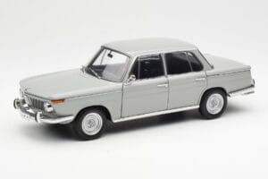 BMW 1800 TiSA Bernina グレー AUTOart 1:18 70621 メタル