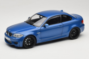 BMW 1M Coupe E82 Blue Metallic Minichamps 1:18 110020025 メタル