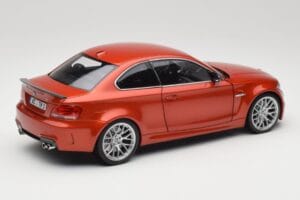 BMW 1M Coupe E82 Sakhir Orange Metallic Minichamps 1:18 110020020 メタル - 画像 3/8
