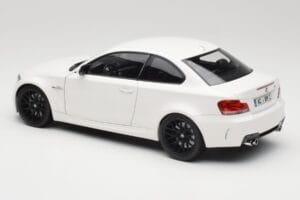 BMW 1M Coupe E82 ホワイト Minichamps 1:18 110020022 メタル - 画像 7/8