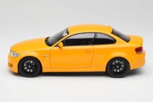 BMW 1M Coupe E82 イエロー Minichamps 1:18 110020026 メタル - 画像 4/8