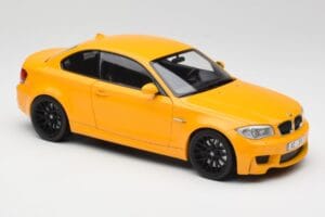 BMW 1M Coupe E82 イエロー Minichamps 1:18 110020026 メタル - 画像 6/8