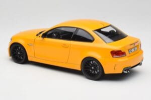 BMW 1M Coupe E82 イエロー Minichamps 1:18 110020026 メタル - 画像 7/8
