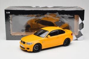 BMW 1M Coupe E82 イエロー Minichamps 1:18 110020026 メタル - 画像 8/8