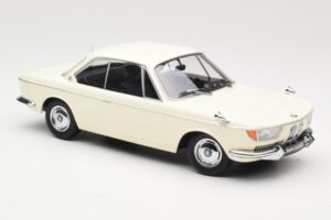 BMW 2000 CS Coupe クリーム KK-Scale 1:18 KKDC180121 メタル - 画像 4/6
