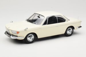 BMW 2000 CS Coupe クリーム KK-Scale 1:18 KKDC180121 メタル