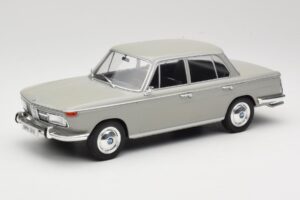 BMW 2000 TI グレー MCG 1:18 MCG18112 メタル