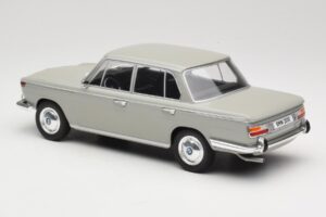 BMW 2000 TI グレー MCG 1:18 MCG18112 メタル - 画像 5/6
