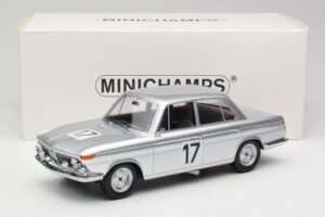 BMW 2000 Ti #17 J. Ickx / H. Hahne 24 Hours of Spa 1966 Winners Minichamps 1:18 107662517 レジン - 画像 6/6