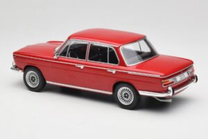 BMW 2000 121 レッド MCG 1:18 MCG18543 メタル - 画像 5/6