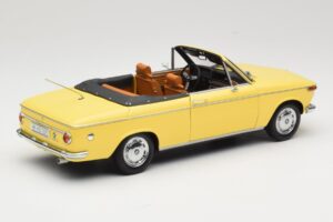 BMW 2002 カブリオレ ブライトグリーン Minichamps 1:18 80430145820 メタル - 画像 3/8