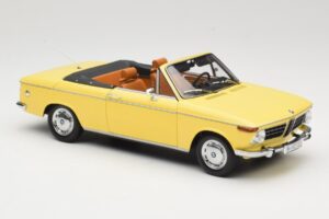 BMW 2002 カブリオレ ブライトグリーン Minichamps 1:18 80430145820 メタル - 画像 6/8